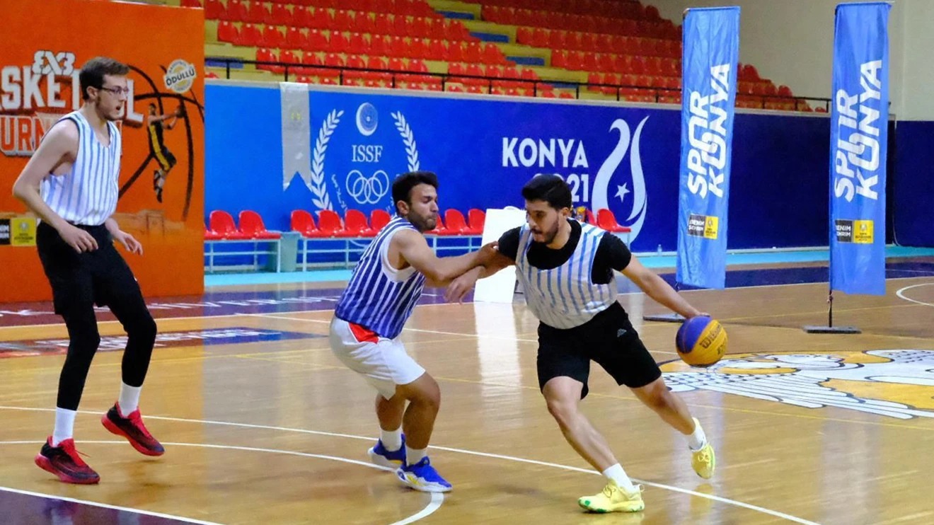 Selçuk Üniversitesinde 3x3 Basketbol turnuvası heyecanı yaşandı